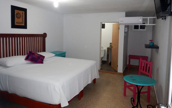 Imagen de la habitación del Hotel Blue Coconut Cancun. Foto 8