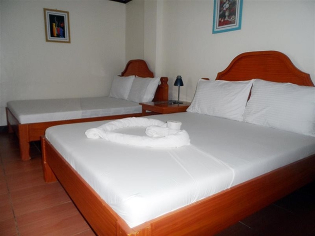 Imagen general del Hotel Blue Corals Beach Resort. Foto 6