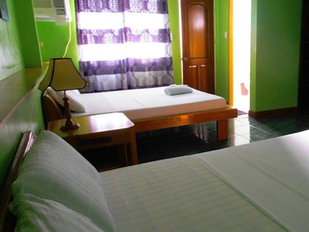 Imagen general del Hotel Blue Corals Beach Resort. Foto 11