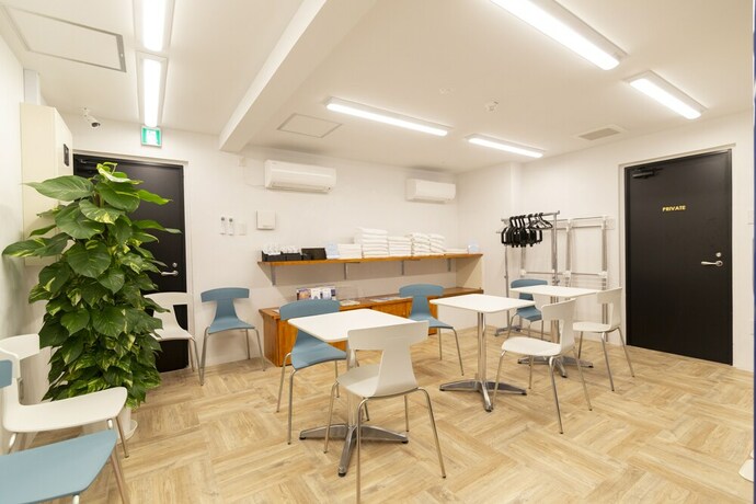 Imagen de los interiores del Hotel Blue Cove Terrace. Foto 33
