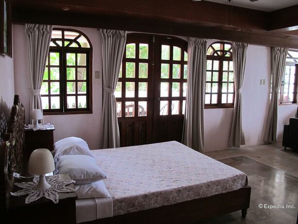 Imagen de la habitación del Hotel Blue Crystal Beach Resort. Foto 13