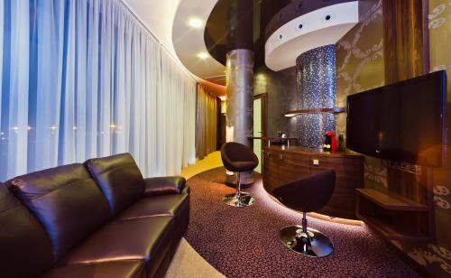 Imagen de la habitación del Hotel Blue Diamond Active SPA. Foto 9