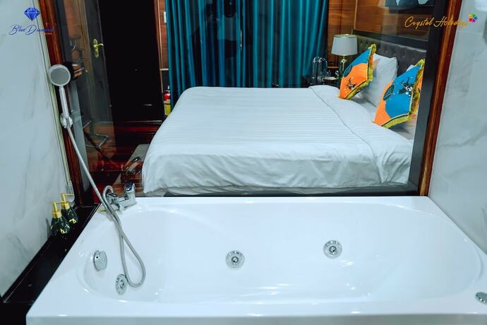 Imagen de la habitación del Hotel Blue Diamond Cruise. Foto 13