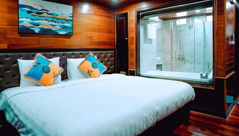 Imagen de la habitación del Hotel Blue Diamond Cruise. Foto 15