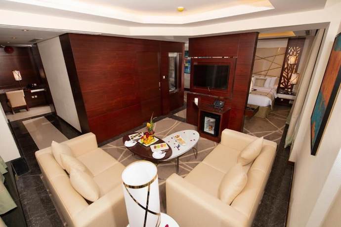 Imagen de la habitación del Hotel Blue Diamond. Foto 9