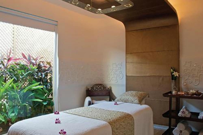 Imagen de la piscina del Hotel Blue Diamond - Ihcl Seleqtions. Foto 19