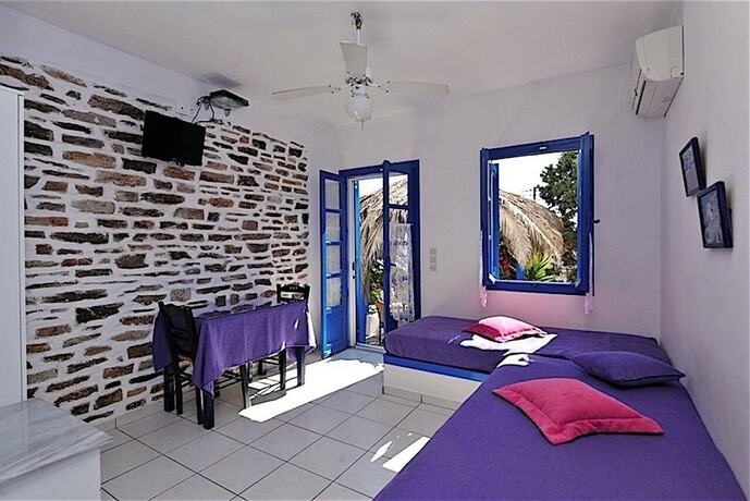 Imagen de la habitación del Hotel Blue Dolphin Antiparos Villas and Suites. Foto 13