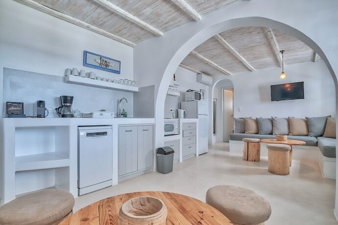 Imagen general del Hotel Blue Dolphin Antiparos Villas and Suites. Foto 6