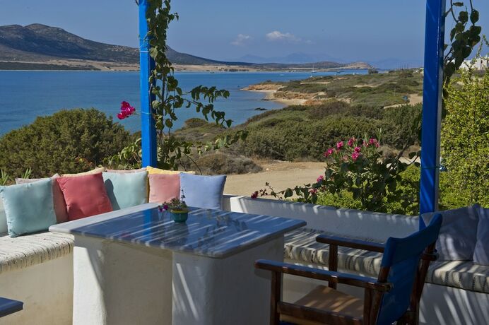 Imagen general del Hotel Blue Dolphin Antiparos Villas and Suites. Foto 8