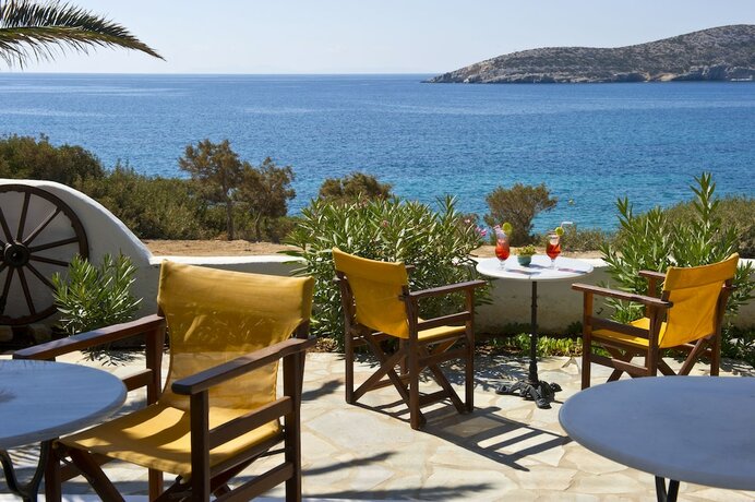 Imagen general del Hotel Blue Dolphin Antiparos Villas and Suites. Foto 11