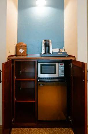 Imagen de la habitación del Hotel Blue Dolphin Inn. Foto 9