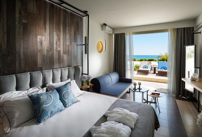 Imagen general del Hotel Blue Dream Palace Tripiti Resort. Foto 9