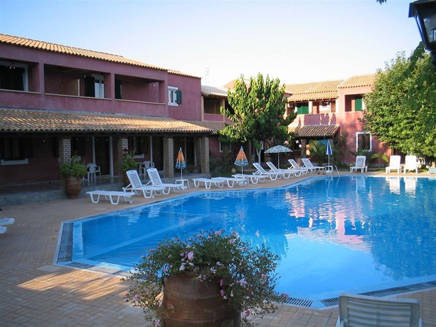 Imagen general del Hotel Blue Dream, Psathylas. Foto 15