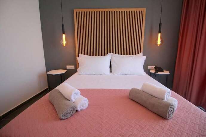 Imagen de la habitación del Hotel Blue Eye. Foto 13