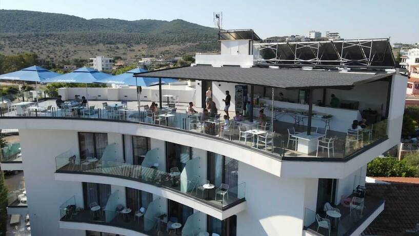 Imagen general del Hotel Blue Eye. Foto 4