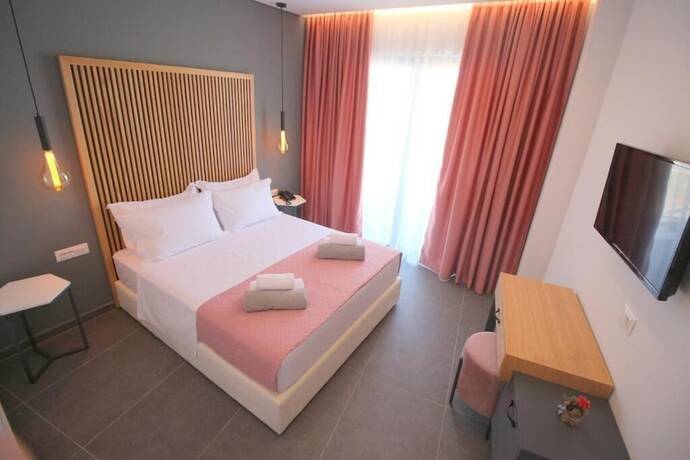 Imagen general del Hotel Blue Eye. Foto 6