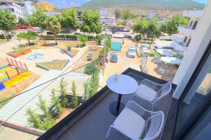 Imagen general del Hotel Blue Eye. Foto 8