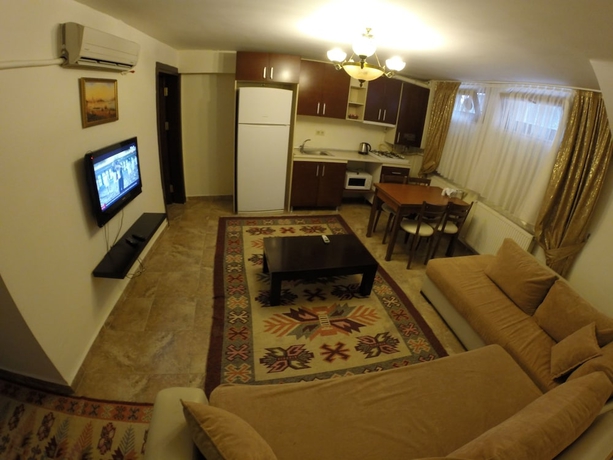 Imagen de la habitación del Hotel Blue Eye Suites. Foto 7