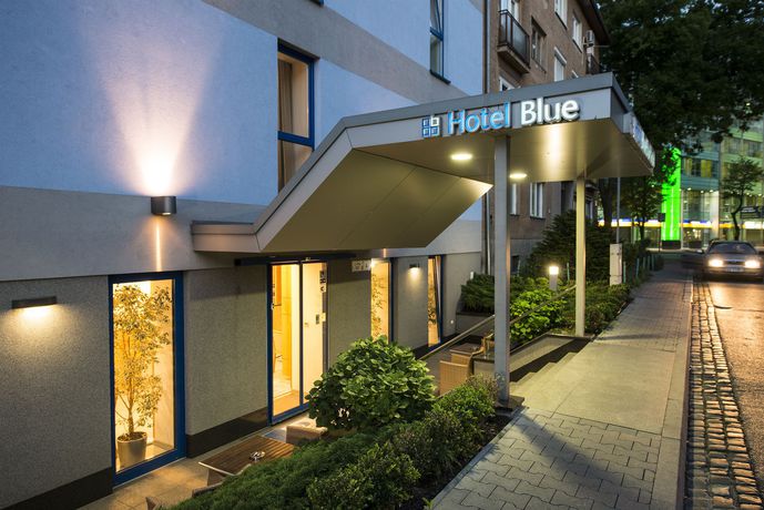Imagen de los exteriores del Hotel Blue Garni. Foto 8