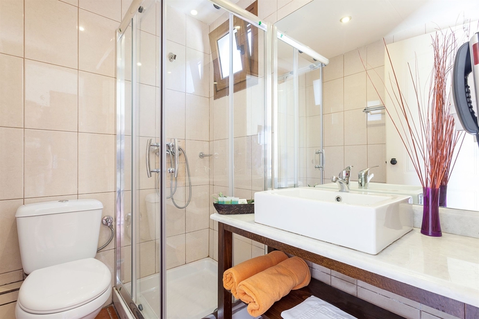 Imagen de la habitación del Hotel Blue Green Bay. Foto 6