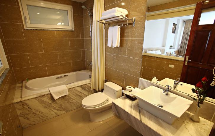 Imagen de la habitación del Hotel Blue Hanoi. Foto 13