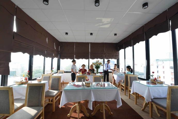 Imagen del bar/restaurante del Hotel Blue Hanoi Inn. Foto 2