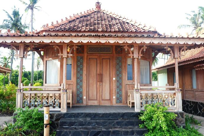 Imagen general del Hotel Blue Harbor Beachfront Villas and Resto. Foto 6