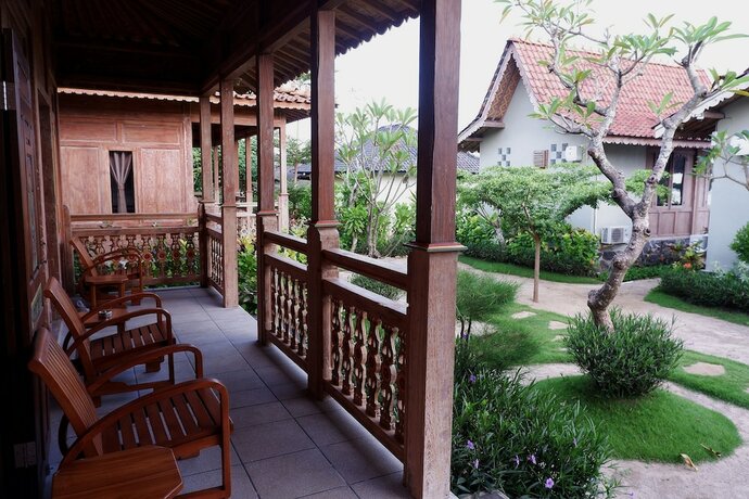 Imagen general del Hotel Blue Harbor Beachfront Villas and Resto. Foto 8