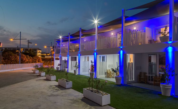 Imagen de los exteriores del Hotel Blue Harbour Boutique. Foto 17