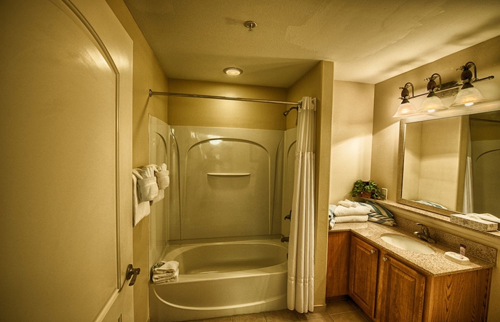 Imagen de la habitación del Hotel Blue Heron Beach Resort. Foto 5