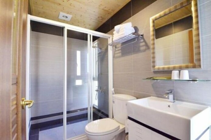 Imagen de la habitación del Hotel Blue Heron. Foto 26