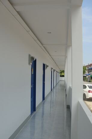 Imagen general del Hotel Blue Hip Apartment Nakhon Sri. Foto 7