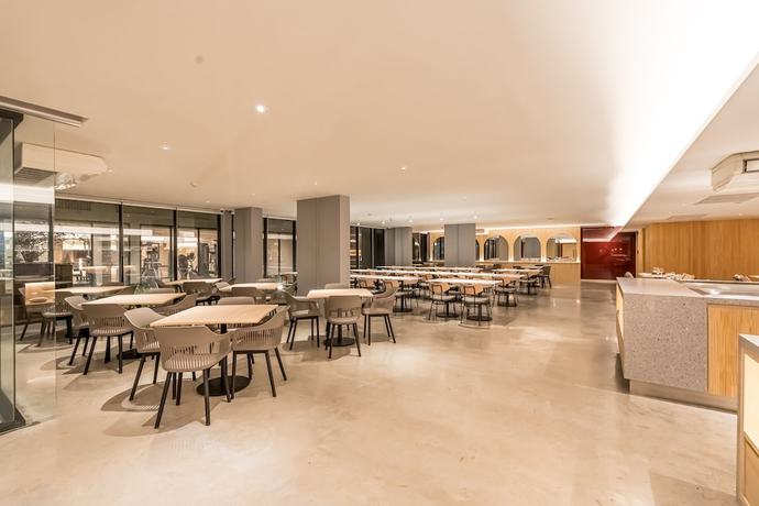 Imagen del bar/restaurante del Hotel Blue Hippo. Foto 4