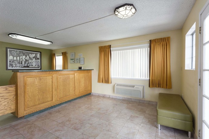 Imagen de los interiores del Hotel Blue Horizon Inn. Foto 19