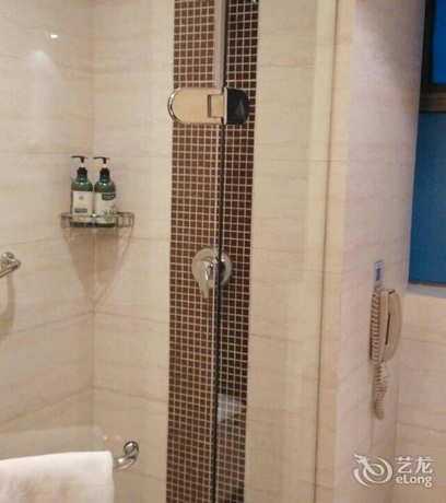 Imagen de la habitación del Hotel Blue Horizon International. Foto 9