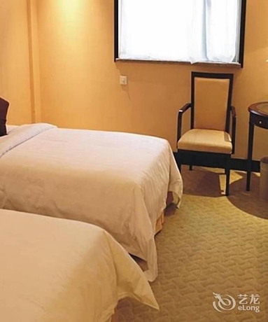 Imagen de la habitación del Hotel Blue Horizon International. Foto 13