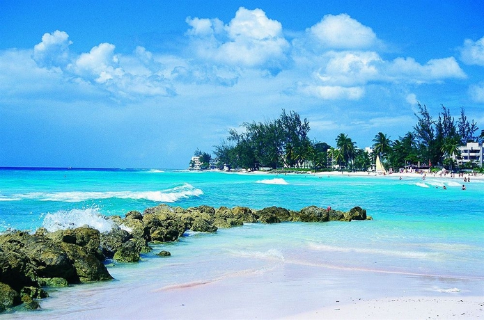 Imagen de los exteriores del Hotel Blue Horizon, St Lawrence. Foto 14