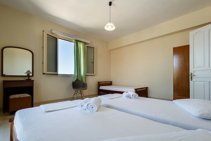 Imagen general del Hotel Blue Horizon Studios, Zante. Foto 8