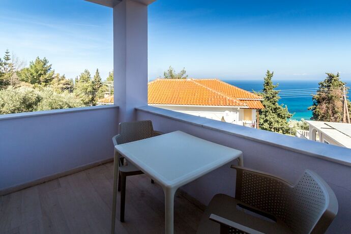 Imagen de la habitación del Hotel Blue Horizon Studios, Zante. Foto 17