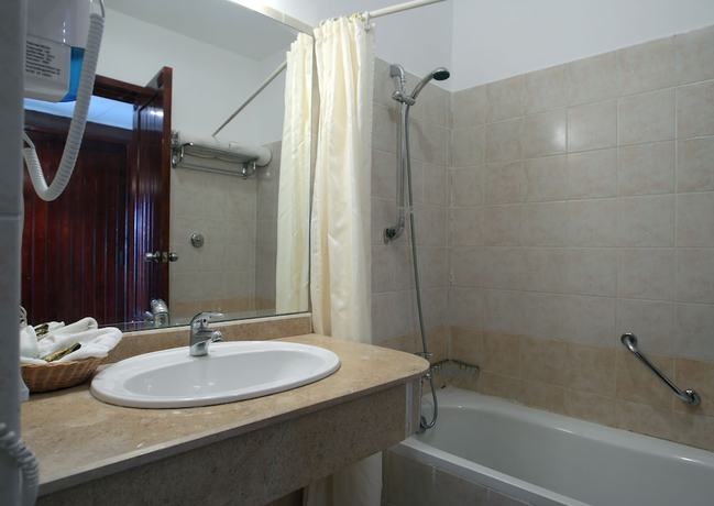 Imagen de la habitación del Hotel Blue House, Marsa Alam. Foto 4