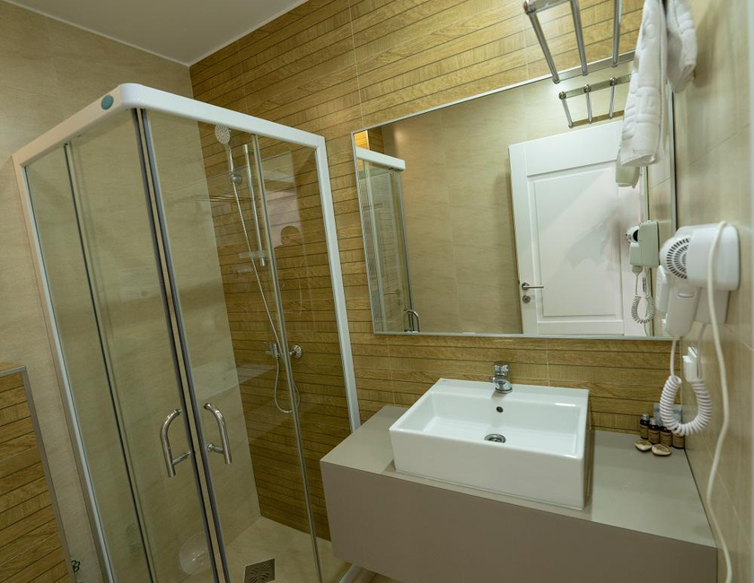 Imagen general del Hotel Blue House, Murighiol. Foto 14