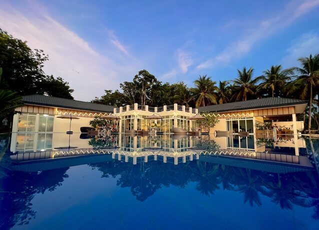Imagen general del Hotel Blue Joys Marine Sports Resort. Foto 2