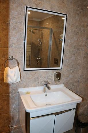 Imagen de la habitación del Hotel Blue Lagoon, Haridwar. Foto 6