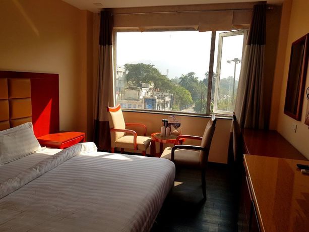 Imagen de la habitación del Hotel Blue Lagoon, Haridwar. Foto 9