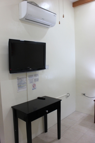 Imagen de la habitación del Hotel Blue Lagoon Inn and Suites. Foto 7