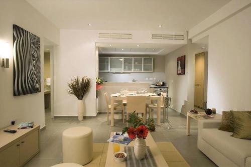 Imagen general del Hotel Blue Lagoon Kosher Hotel (by Capital Coast Resort and Spa). Foto 9