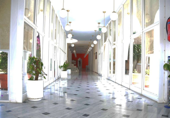 Imagen de los interiores del Hotel Blue Lagoon Ocean. Foto 12