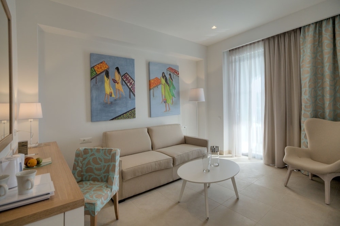 Imagen de la habitación del Hotel Blue Lagoon Princess - All Inclusive. Foto 2