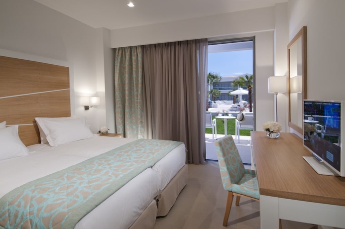 Imagen de los exteriores del Hotel Blue Lagoon Princess - All Inclusive. Foto 15