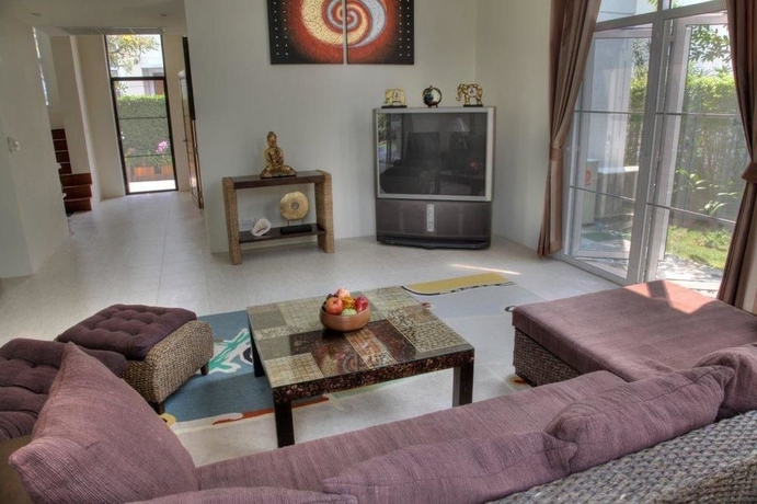 Imagen de los interiores del Hotel Blue Lagoon Resort Hua Hin. Foto 13